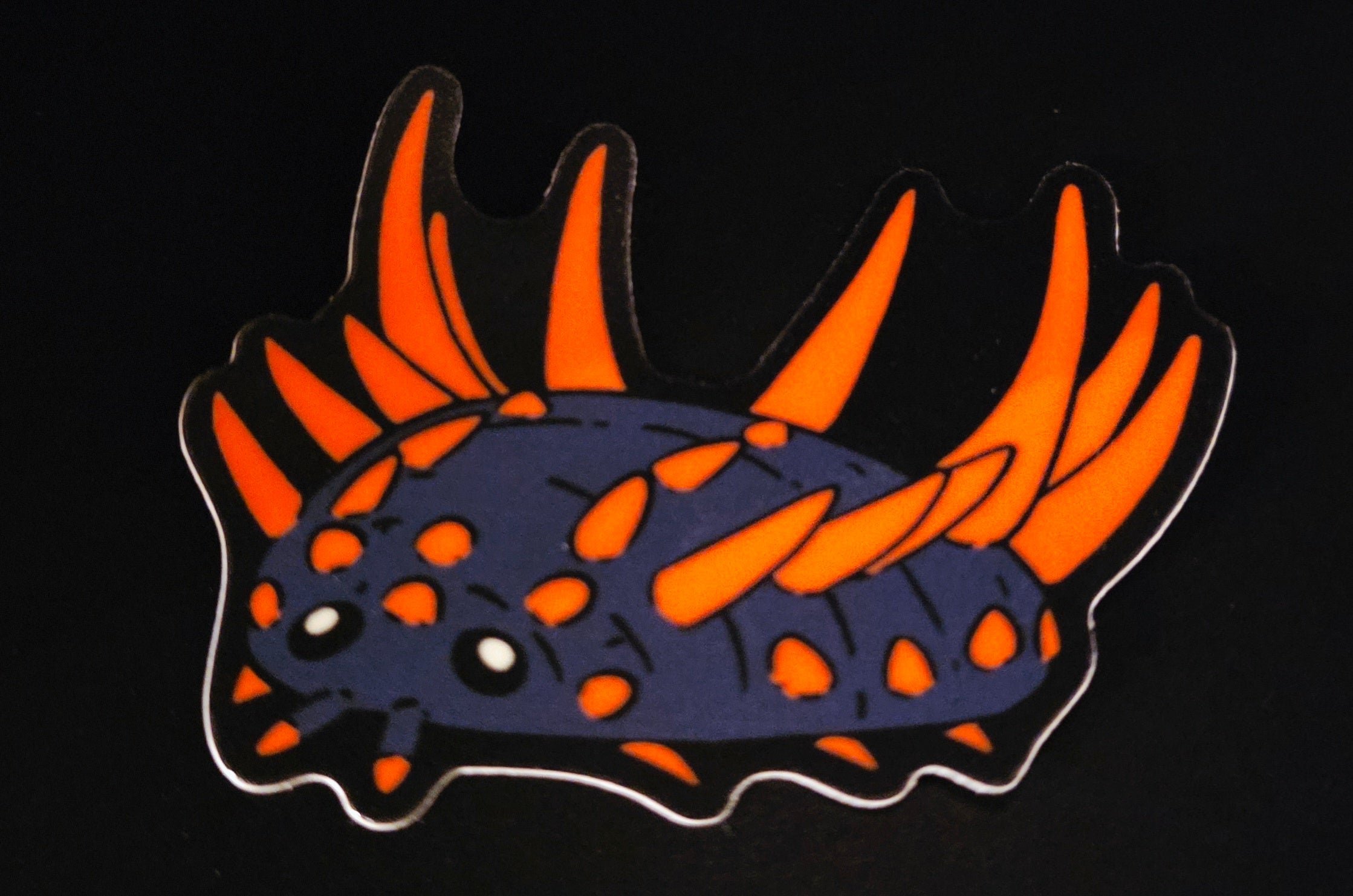 Dragon Springtail - GlowNDark - 2.5"